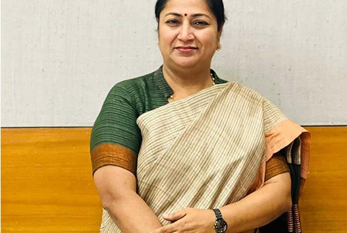 सीएम रेखा गुप्ता मंत्री प्रवेश वर्मा और बीजेपी सांसद संबित पात्रा के साथ ओडिशा के पुरी पहुंचीं, किया दर्शन-पूजन