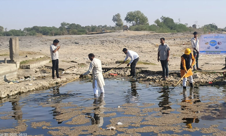 सिंगरौली शहर में जल गंगा संवर्धन अभियान की जुड़वां तालाब से हुई शुरुआत