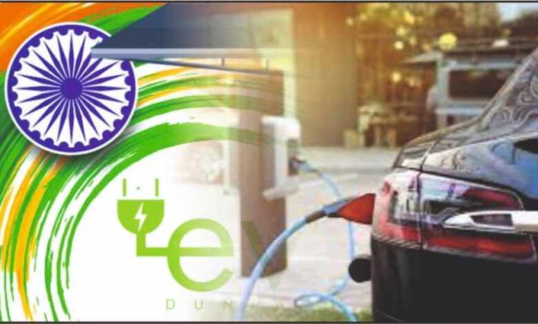 2,000 करोड़ रुपए की लागत से भारत में 72,000 EV पब्लिक चार्जिंग स्टेशन होंगे स्थापित : केंद्र सरकार