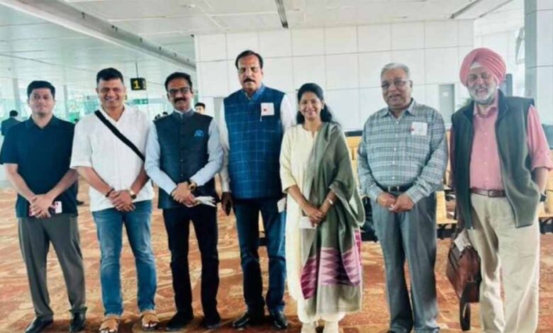 आसमान में चक्कर लगाता रहा प्लेन, भारतीय सांसदों के पहुंचने से ठीक पहले मॉस्को में ड्रोन अटैक
