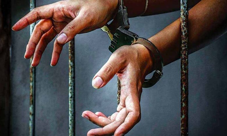अमेरिका में दो पाकिस्तानी गद्दारों को किया गिरफ्तार, करते थे मनी लॉन्ड्रिंग और इमिग्रेशन फ्रॉड