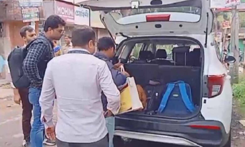 जब सीबीआई की टीम ने किडनी तस्करी के गंभीर आरोपों के तहत मशहूर डॉक्टर के घर छापा, नकदी-हीरे और सोना जब्त