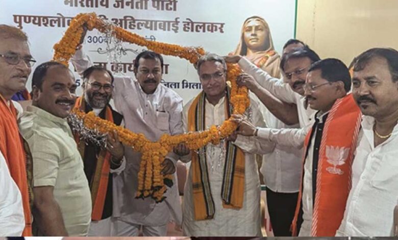 धमतरी : राष्ट्रीय डेंगू दिवस पर निकाली गई जनजागरूकता रैली